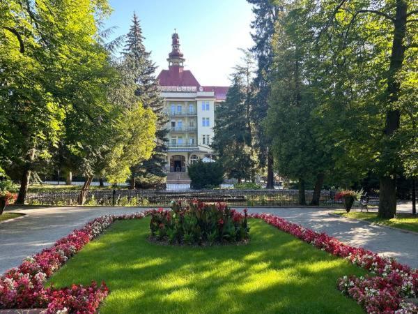 Sudecka K0rona Caloroczne Chalet